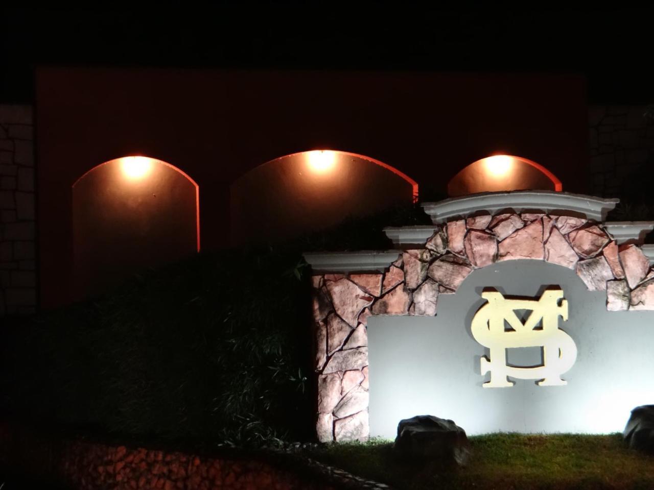 Silmar Hotel/Motel Rio Blanco  Екстер'єр фото