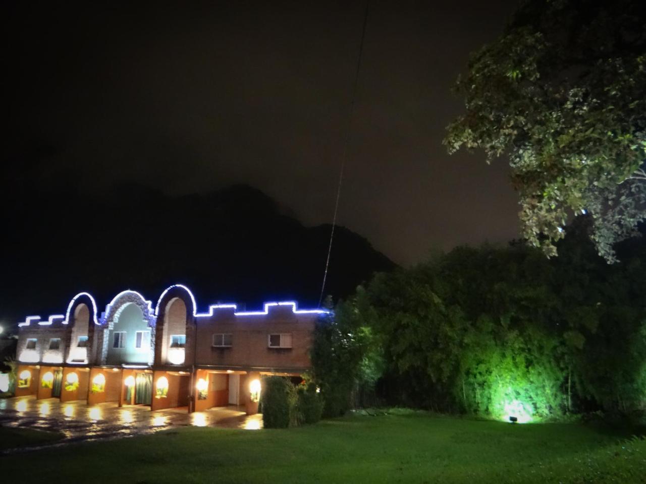 Silmar Hotel/Motel Rio Blanco  Екстер'єр фото